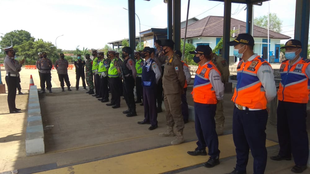 POLRES REMBANG SEKAT ARUS MUDIK DI PERBATASAN JATENG - JATIM MULAI 6 MEI